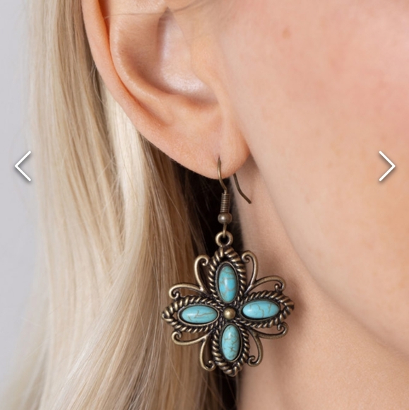 Badlanda Ballad Brass Earring - Picture 2 of 2